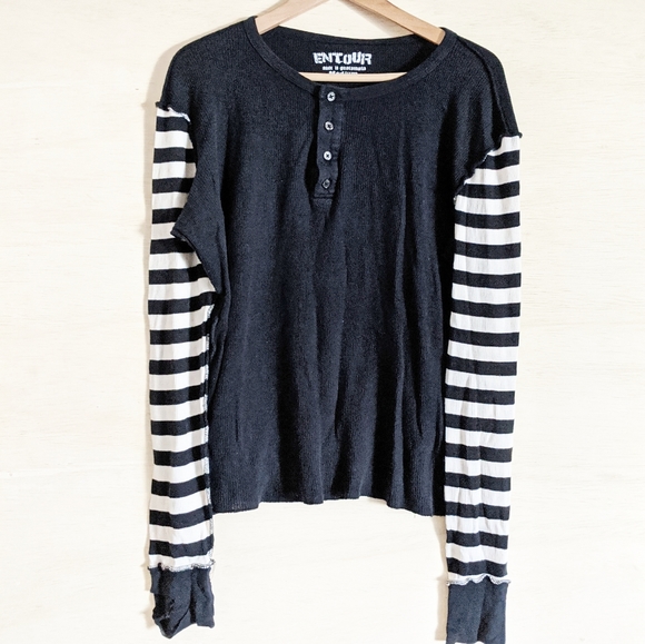 Hot Topic Tops - Beetlejuice Hot Topic Striped Long Sleeve Thermal